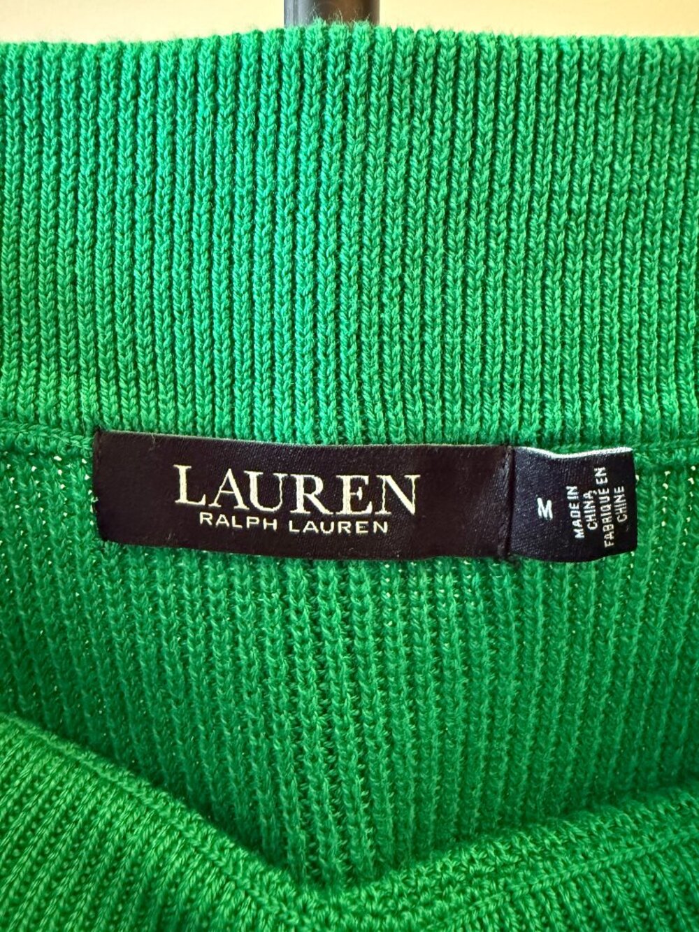 Ralph Lauren Black Label Emerald Green Sweater Size Medium Equestrian Buckle - Picture 2 of 4